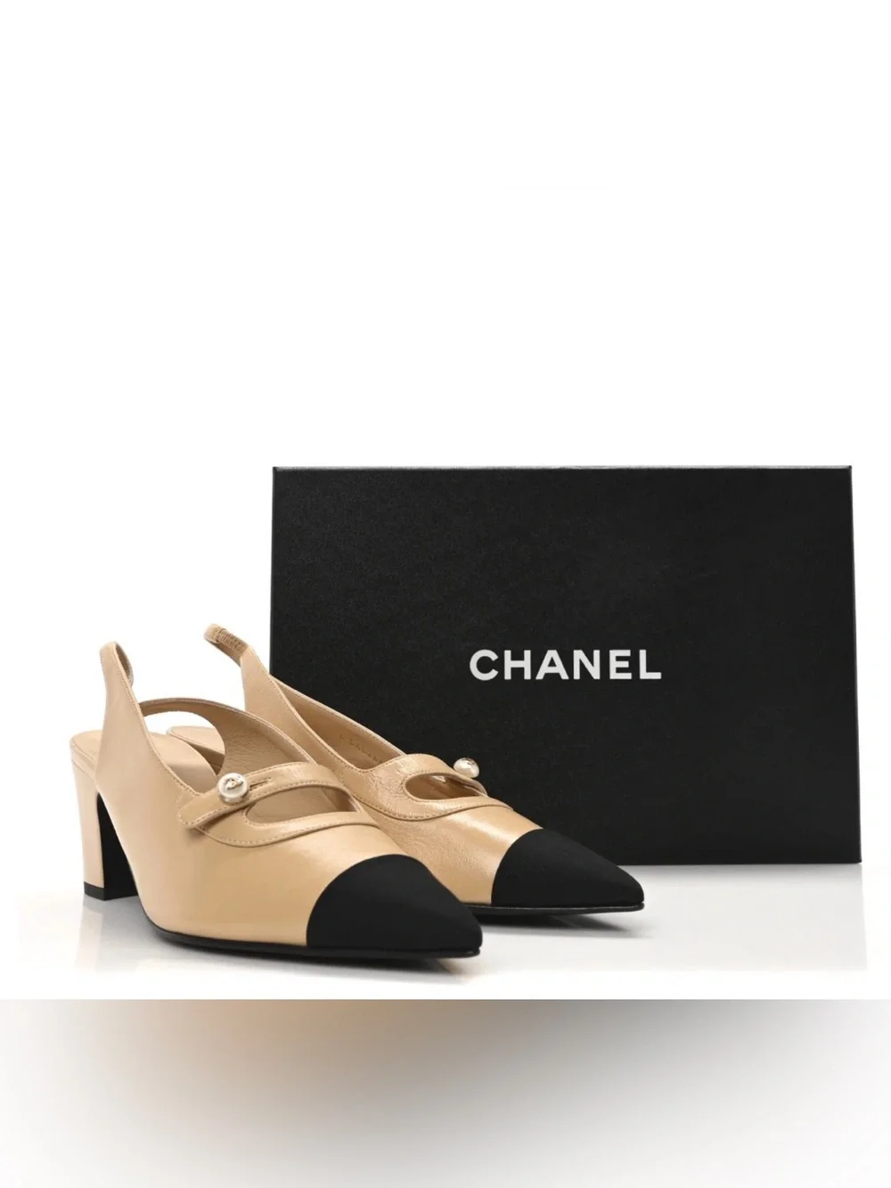 CHANEL Beige and Black Two-Tone Slingback Pumps Size 39